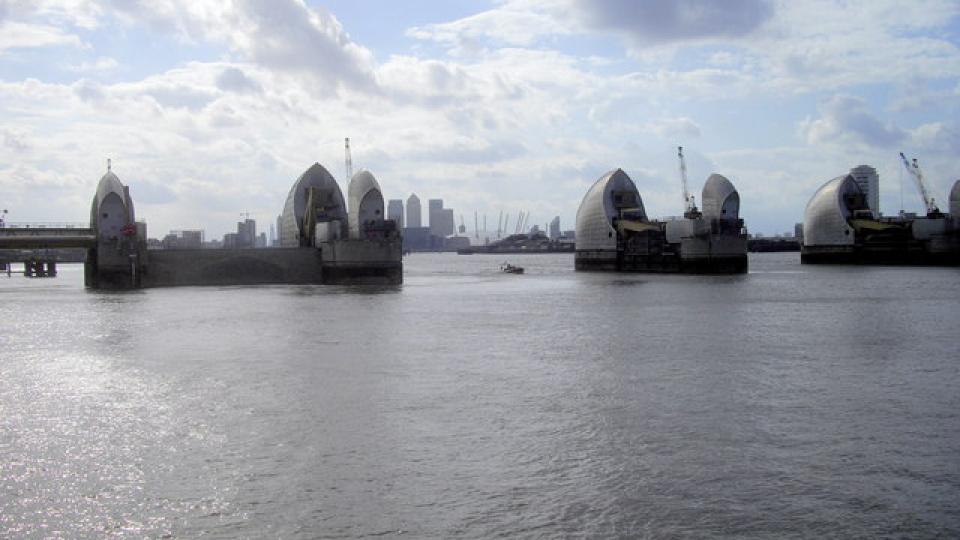 The Thames Barrier London S Moveable Flood Defense Environment Society Portal