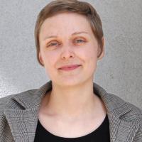 Hoenig, Bianca