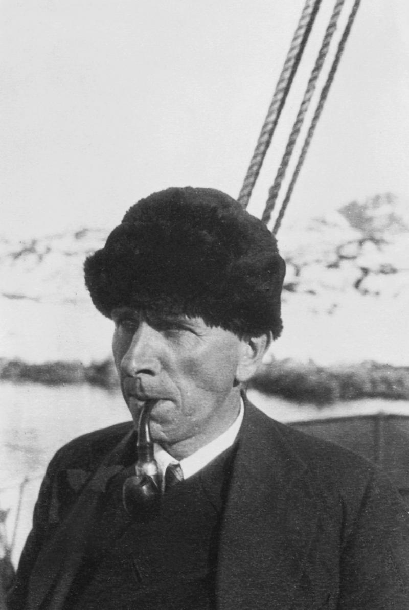 Alfred Wegener med piben
